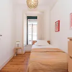 아파트 Com 3 Quartos Muito Acolhedores Nos Anjos 리스본