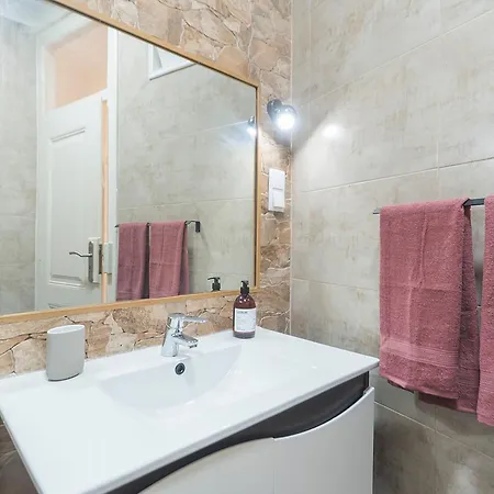 Apartment Com 3 Quartos Muito Acolhedores Nos Anjos Lisbon