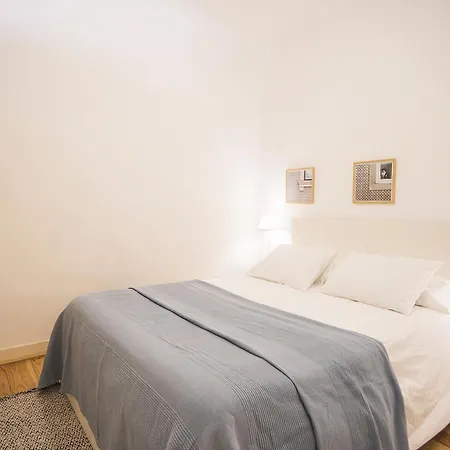Com 3 Quartos Muito Acolhedores Nos Anjos Apartament Lizbona